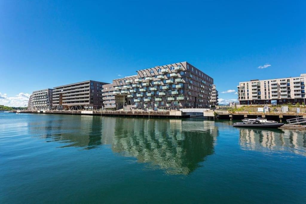 Cozy Apartment By The Fjord In Modern Oslo Exterior photo